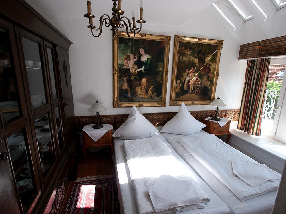 Aparthotel Rittergut Haus Laer Bochum Esterno foto